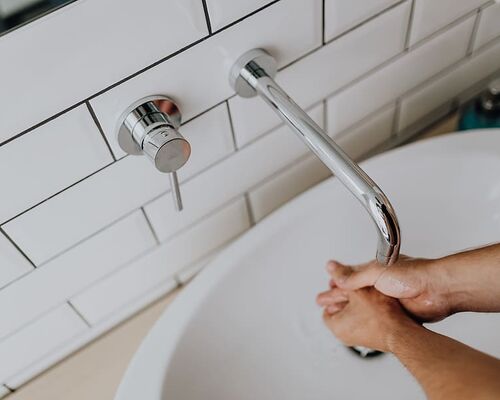 adult-water-clean-hands