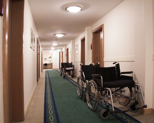rehabilitation-111391_1920