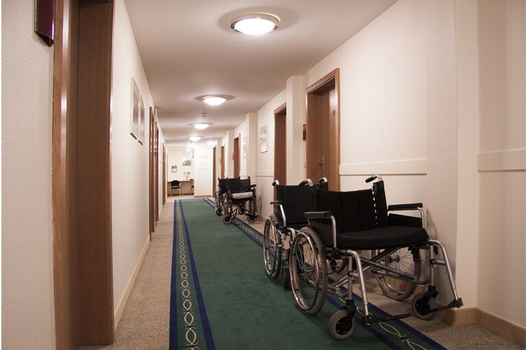 rehabilitation-111391_1920